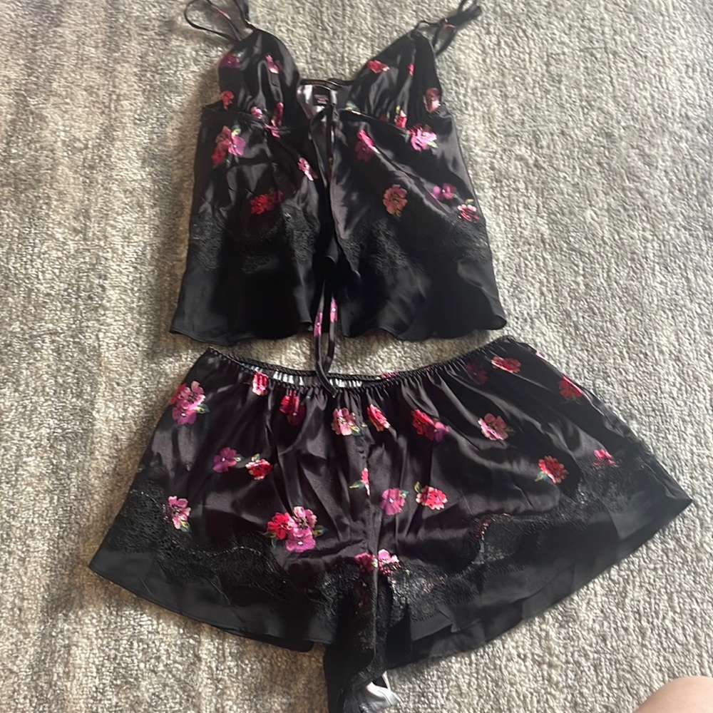 Victoria Secret 2 piece  floral lingerie